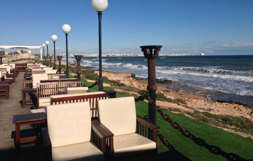 Punta Prima Bungalow Jardin Privado Торевьиа Экстерьер фото