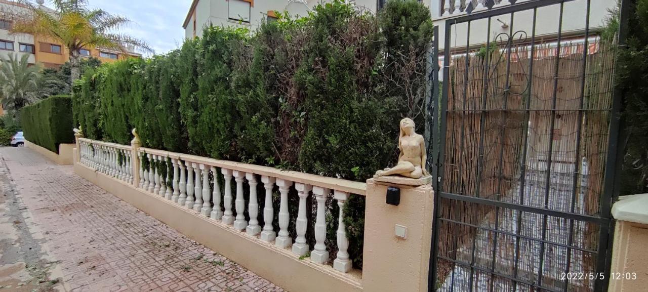 Punta Prima Bungalow Jardin Privado Торевьиа Экстерьер фото