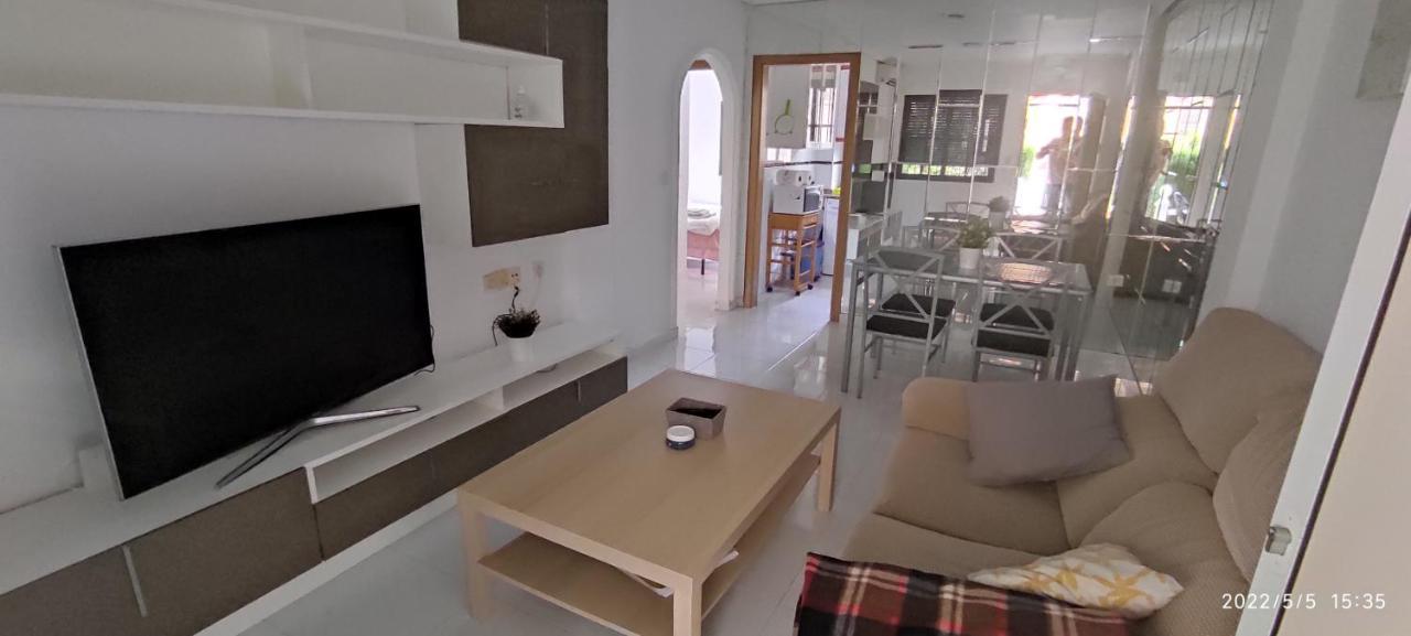 Punta Prima Bungalow Jardin Privado Торевьиа Экстерьер фото